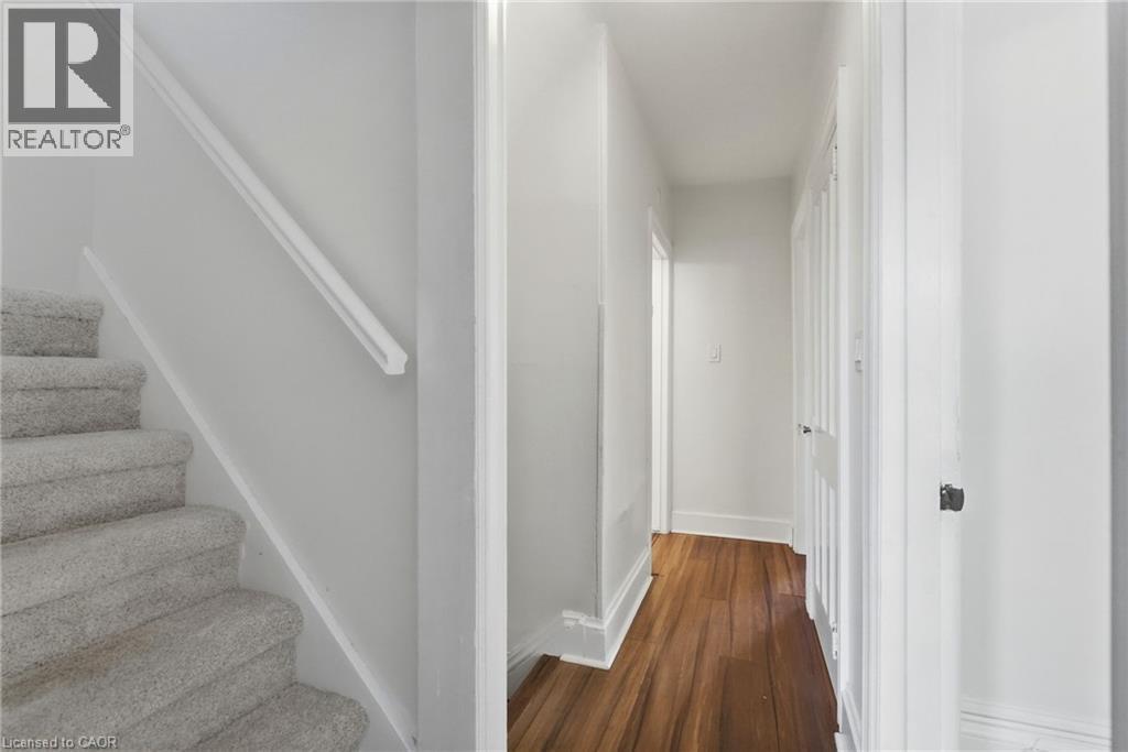 60 Stirton Street, Hamilton, ON