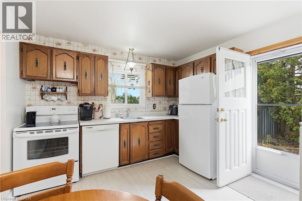 48 Raleigh Court, Hamilton, ON