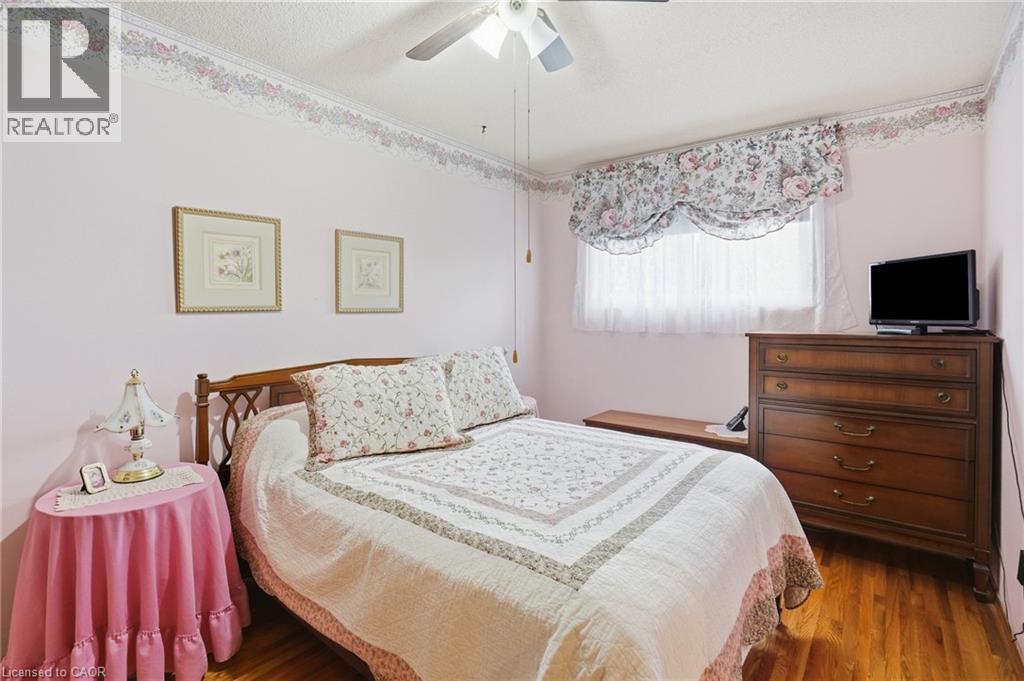 48 Raleigh Court, Hamilton, ON