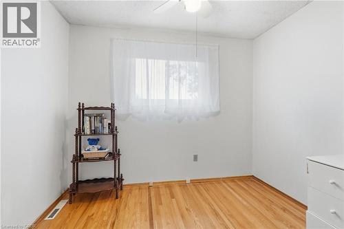 48 Raleigh Court, Hamilton, ON 