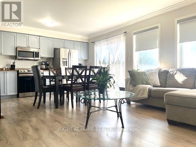 44 Senior Crescent, Cambridge, ON