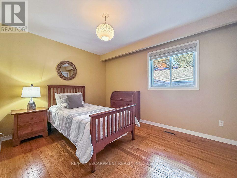 1320 Gatehouse Drive, Mississauga, ON