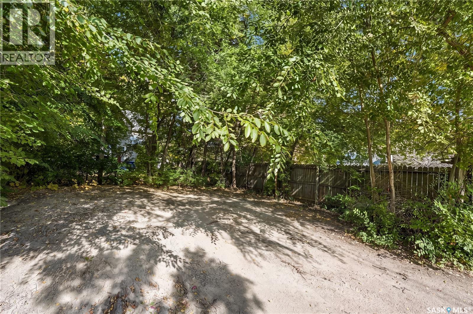 334 10Th Street E, Saskatoon, SK