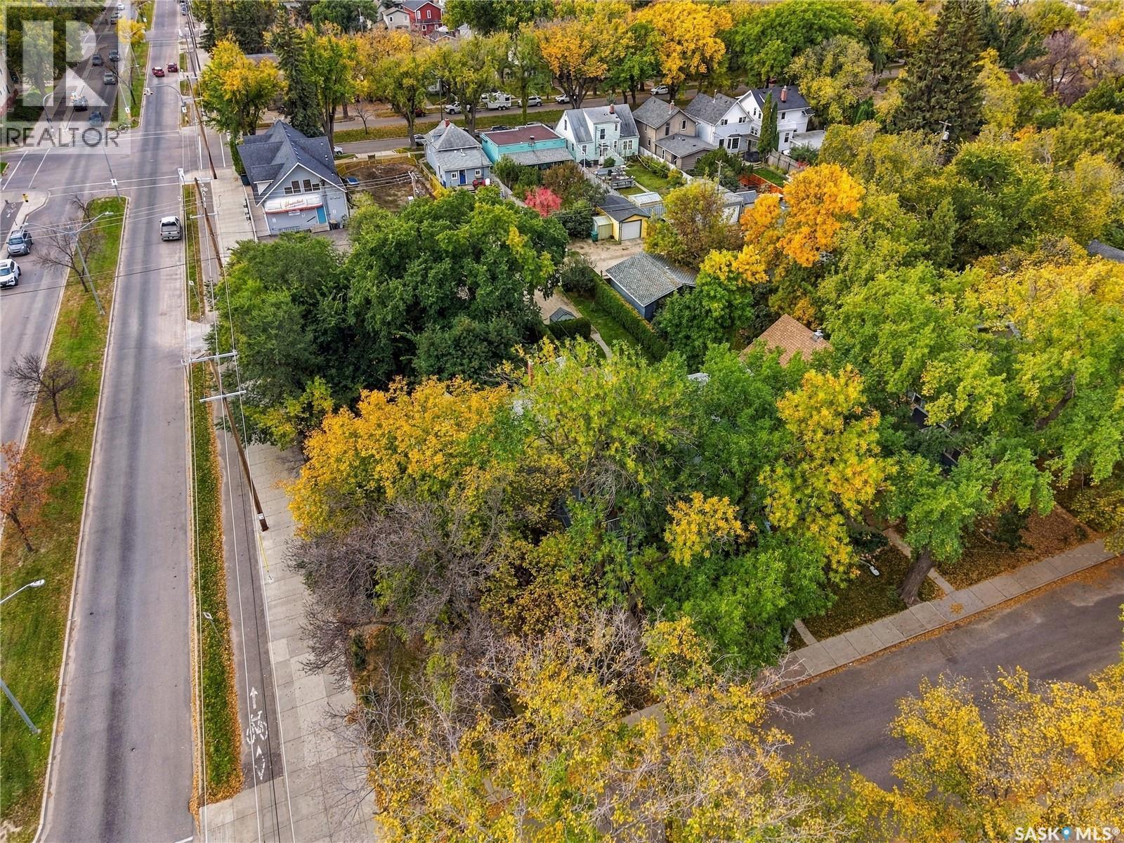 334 10Th Street E, Saskatoon, SK