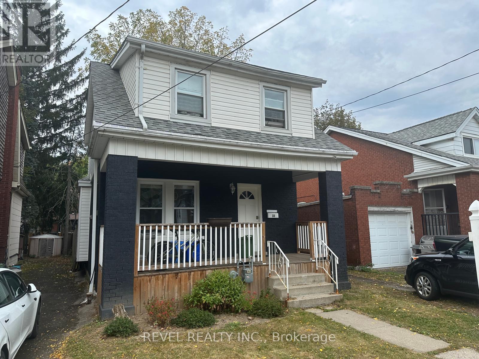 33 Cline Avenue N, Hamilton, ON