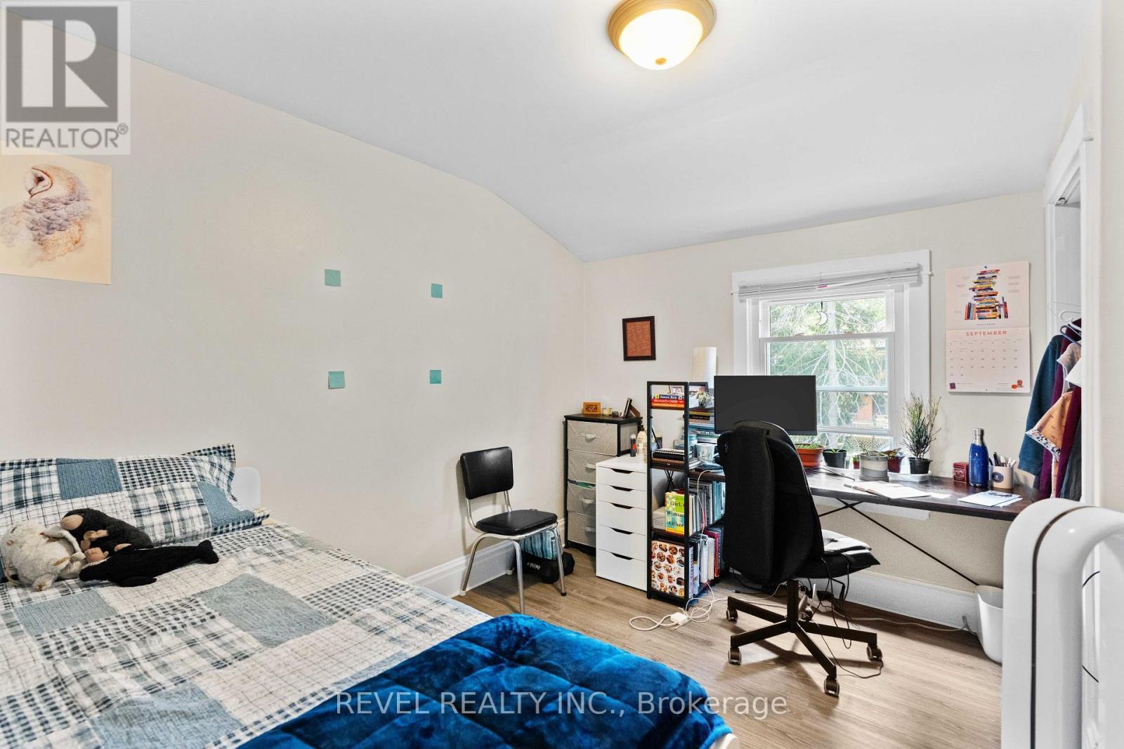 33 Cline Avenue N, Hamilton, ON