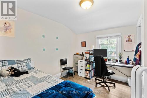 33 Cline Avenue N, Hamilton, ON 