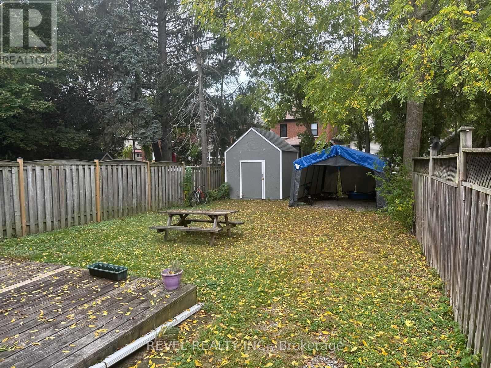 33 Cline Avenue N, Hamilton, ON