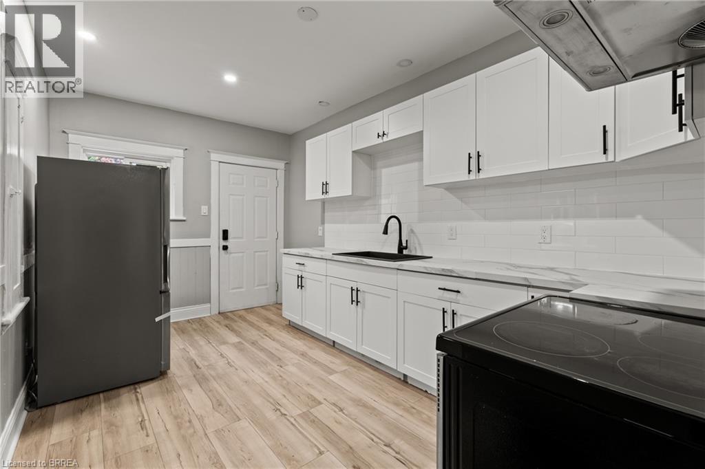 88 Gage Avenue S, Hamilton, ON