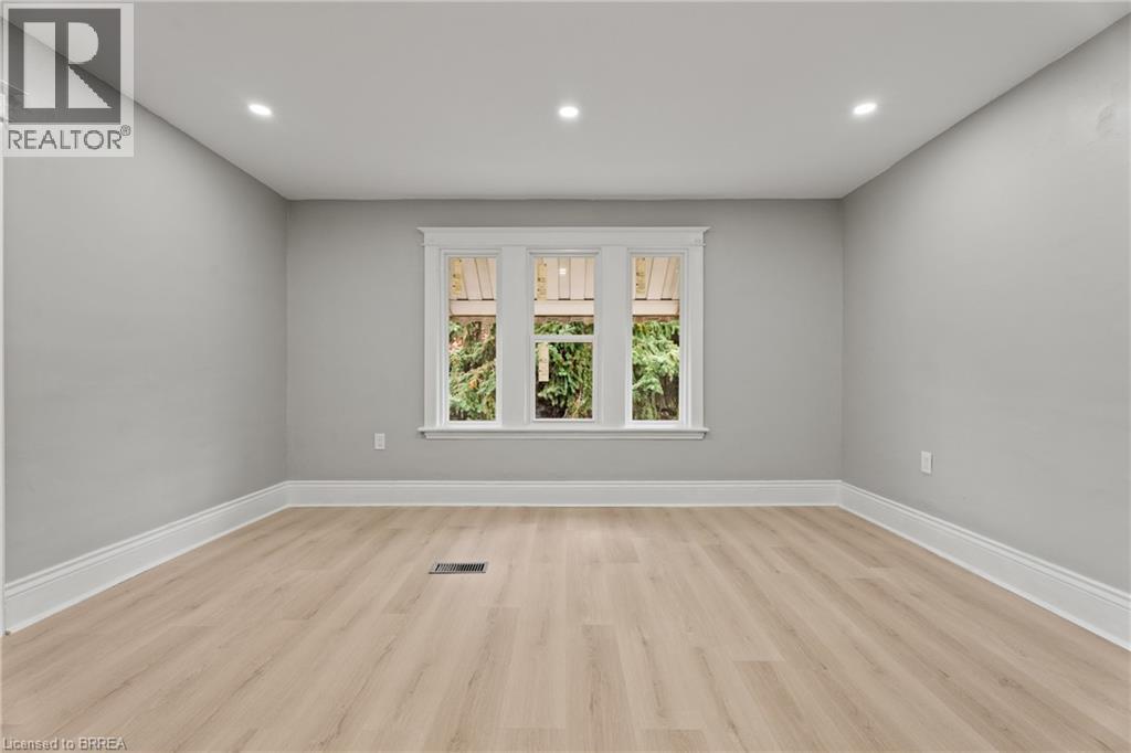 88 Gage Avenue S, Hamilton, ON