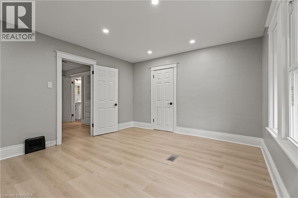 88 Gage Avenue S, Hamilton, ON
