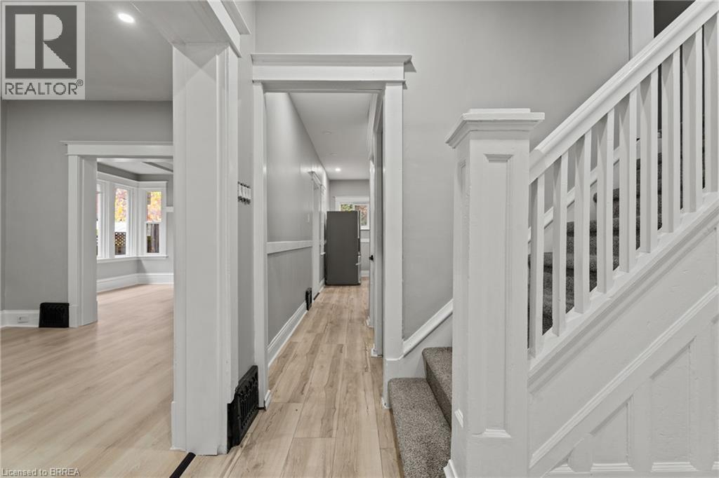 88 Gage Avenue S, Hamilton, ON