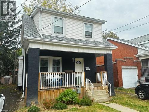33 CLINE Avenue N  Hamilton, ON L8S 3Z3