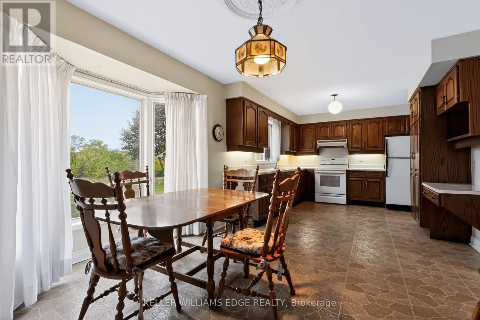 54 Monte Drive, Hamilton, ON