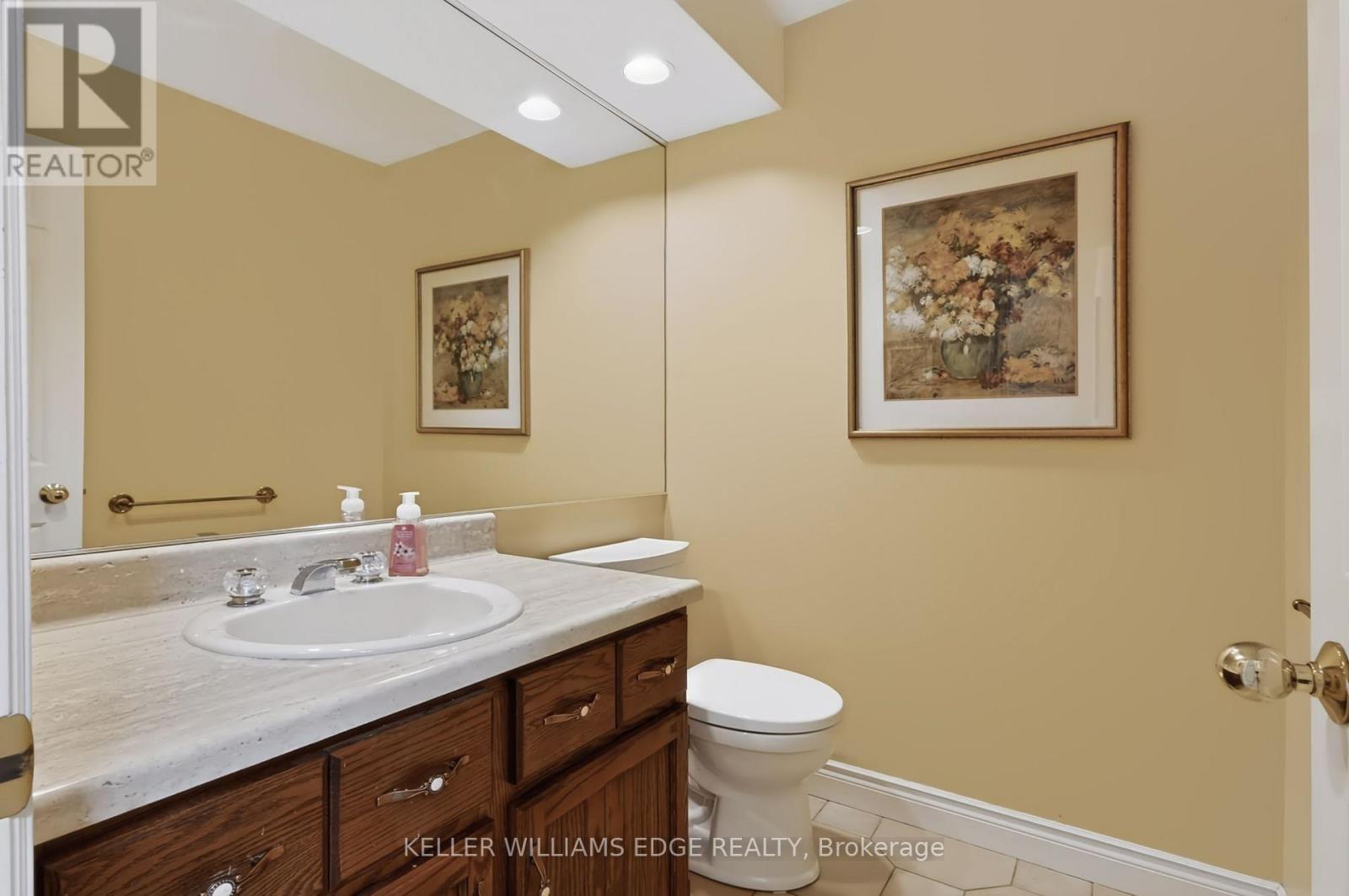 54 Monte Drive, Hamilton, ON