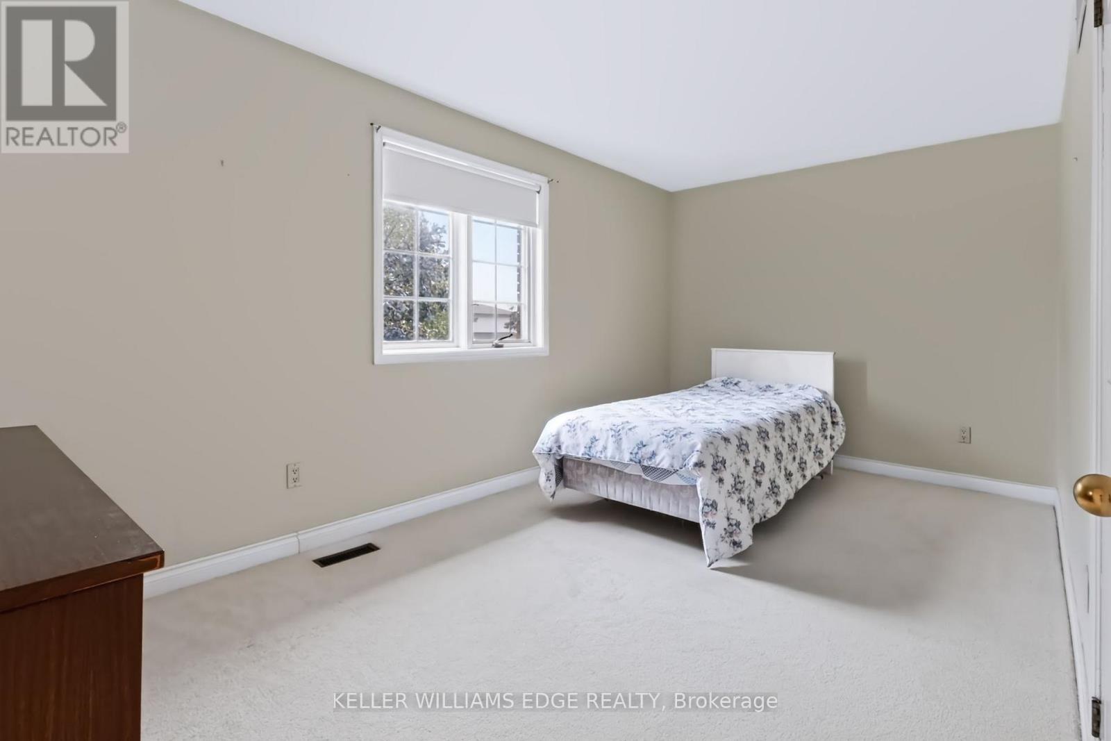 54 Monte Drive, Hamilton, ON