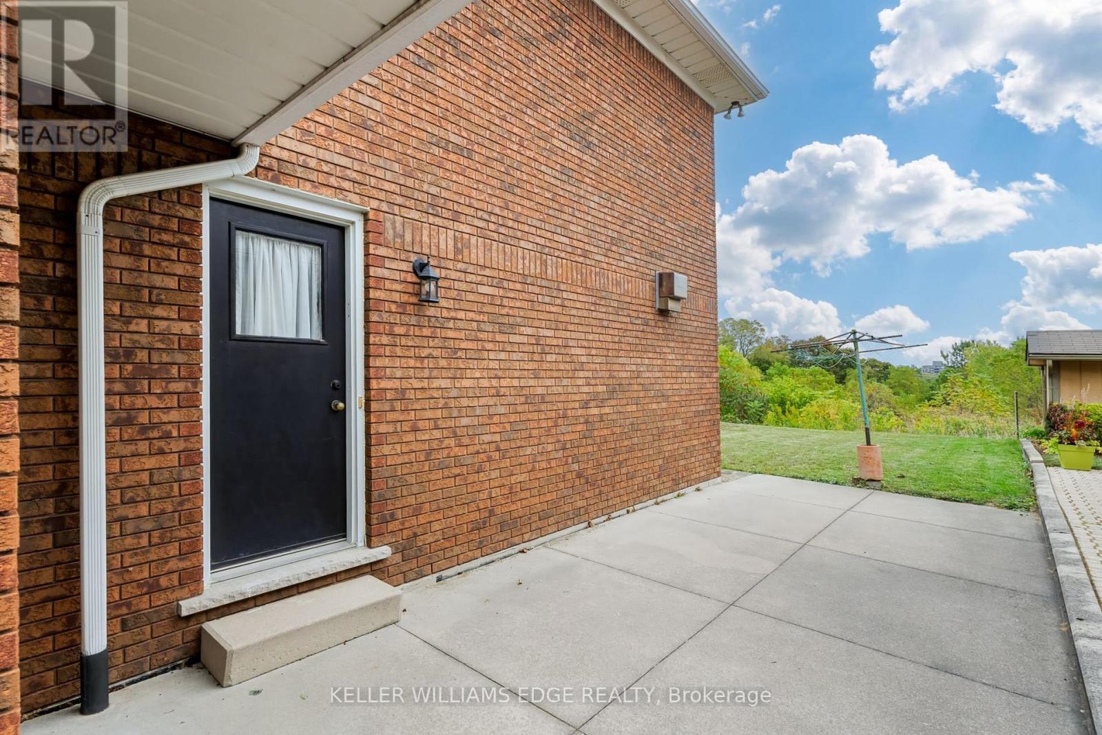 54 Monte Drive, Hamilton, ON