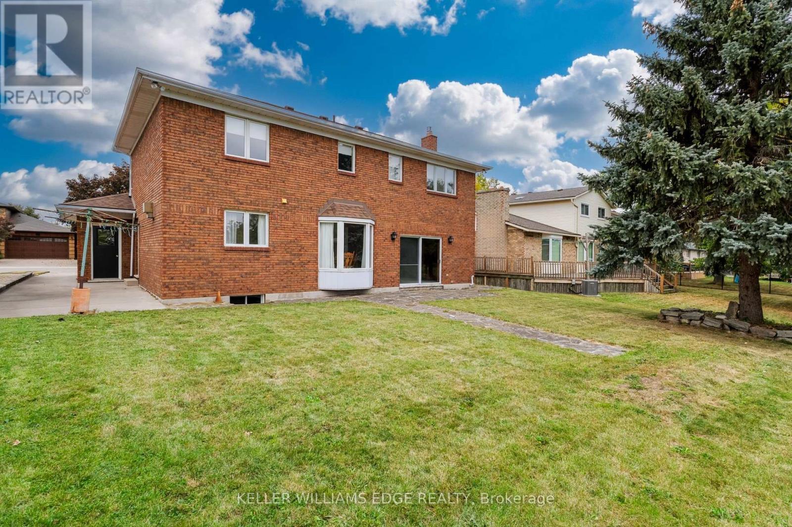 54 Monte Drive, Hamilton, ON