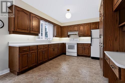 54 Monte Drive, Hamilton, ON 