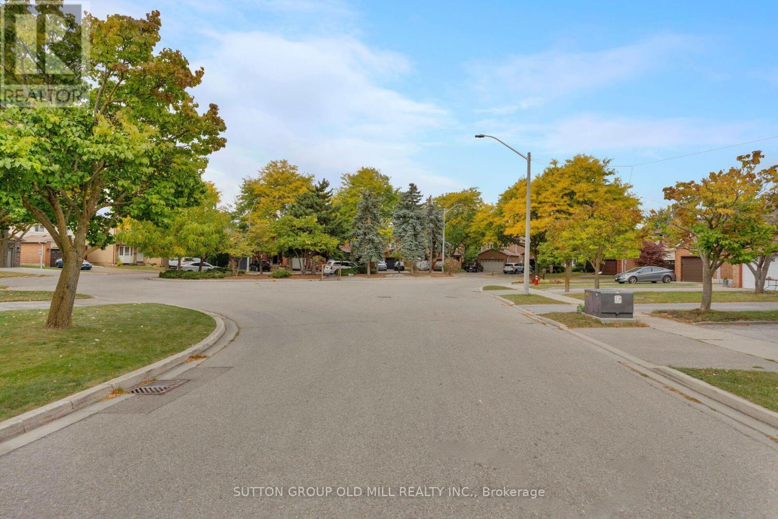 6364 Plowmans Heath, Mississauga, ON