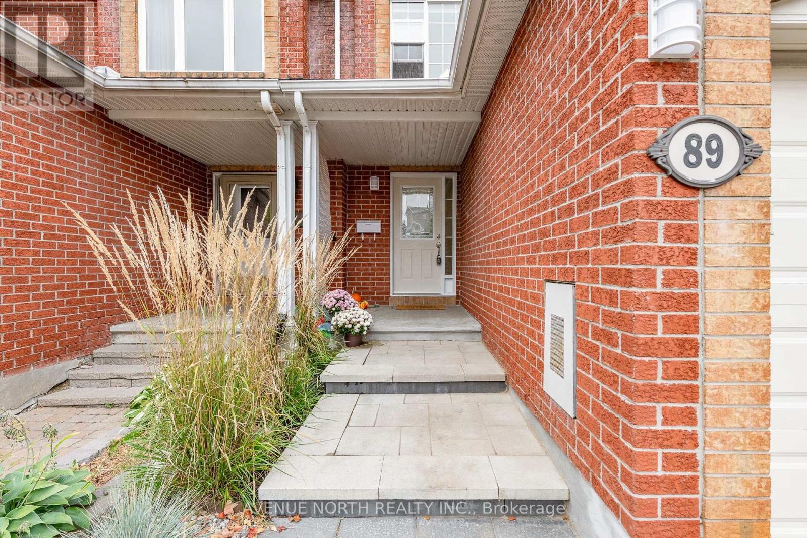 89 Silverlace Private, Ottawa, ON