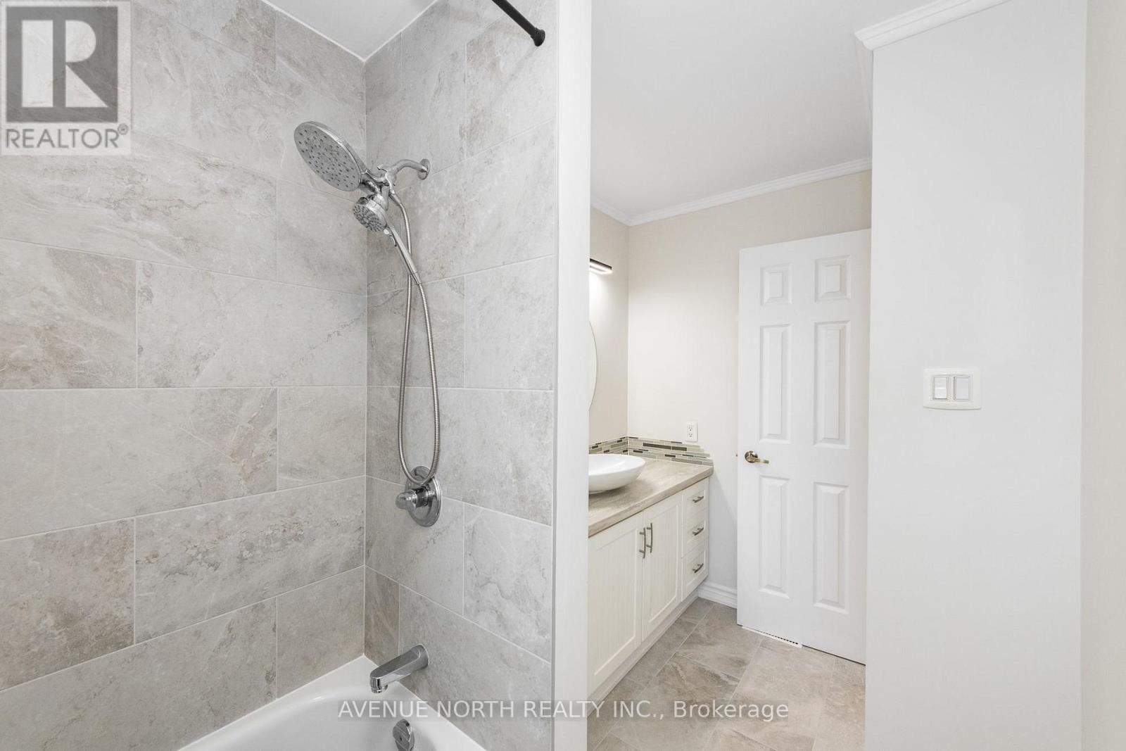 89 Silverlace Private, Ottawa, ON