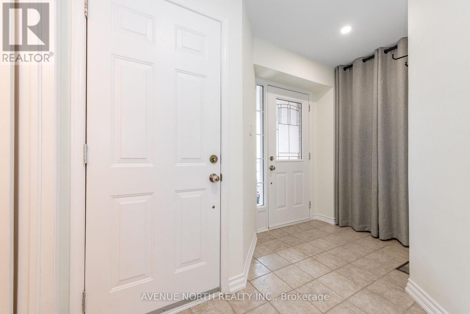 89 Silverlace Private, Ottawa, ON