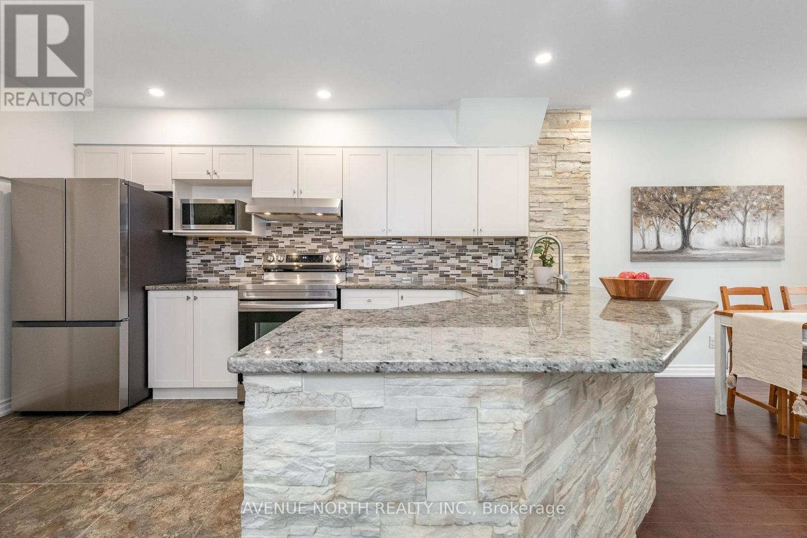 89 Silverlace Private, Ottawa, ON