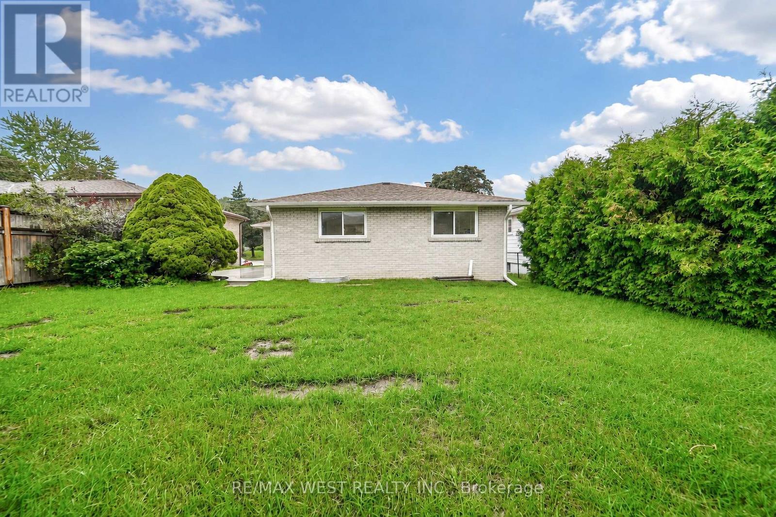 765 Dodsworth Crescent, Mississauga, ON