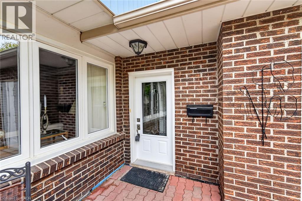 5294 Bromley Road, Burlington, ON