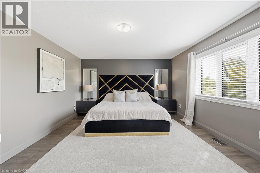 47 Larry Crescent, Caledonia, ON