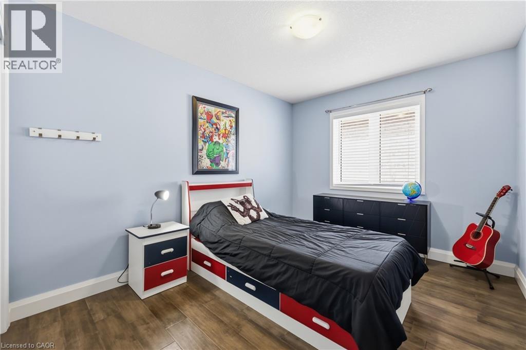 47 Larry Crescent, Caledonia, ON