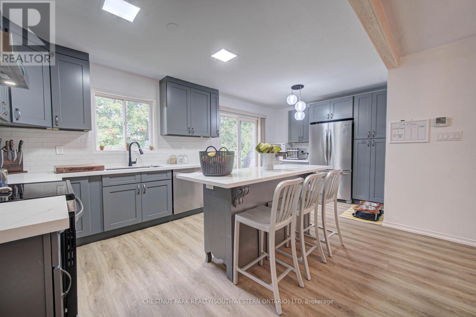 317 Christopher Drive, Cambridge, ON