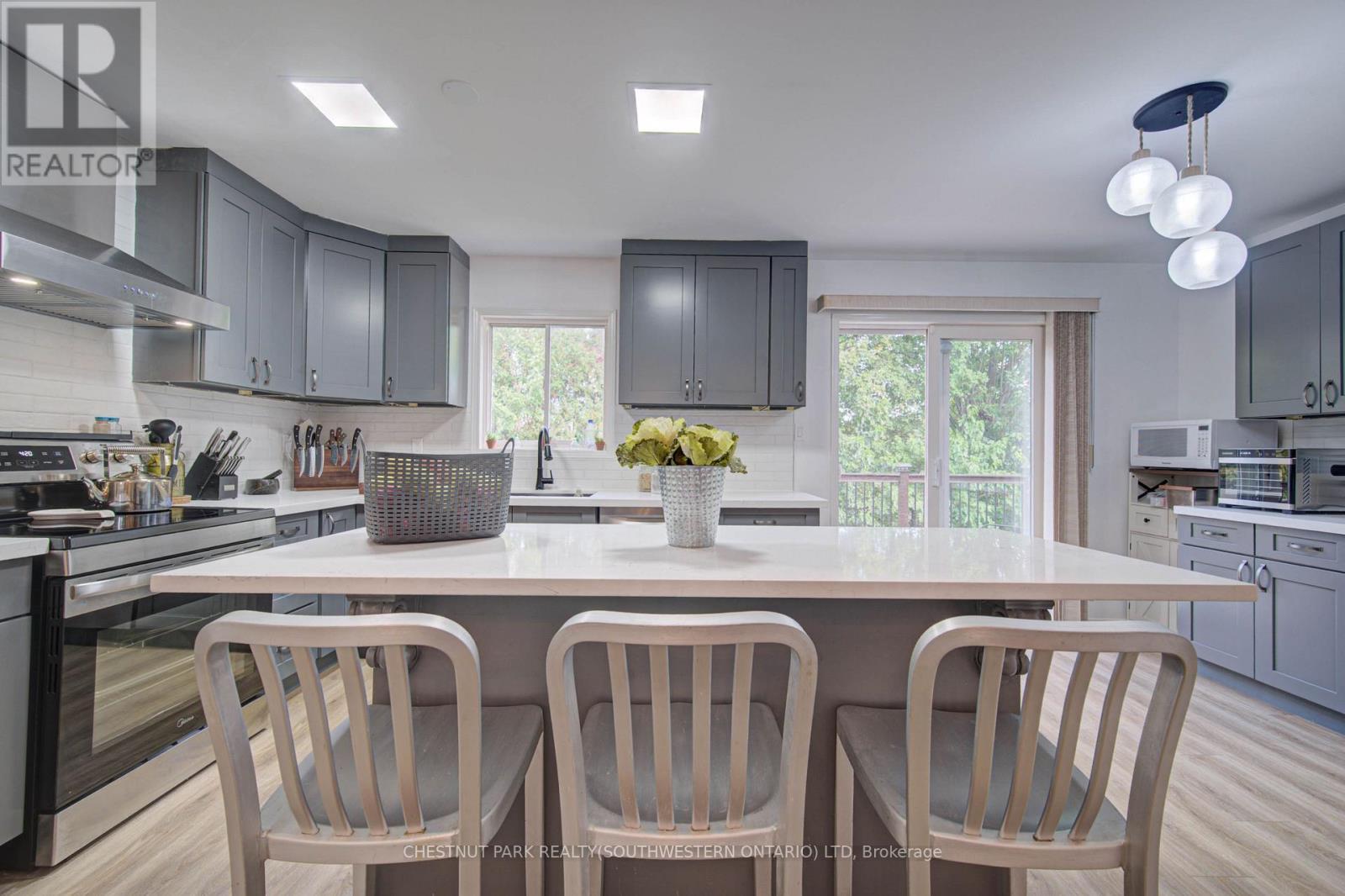 317 Christopher Drive, Cambridge, ON