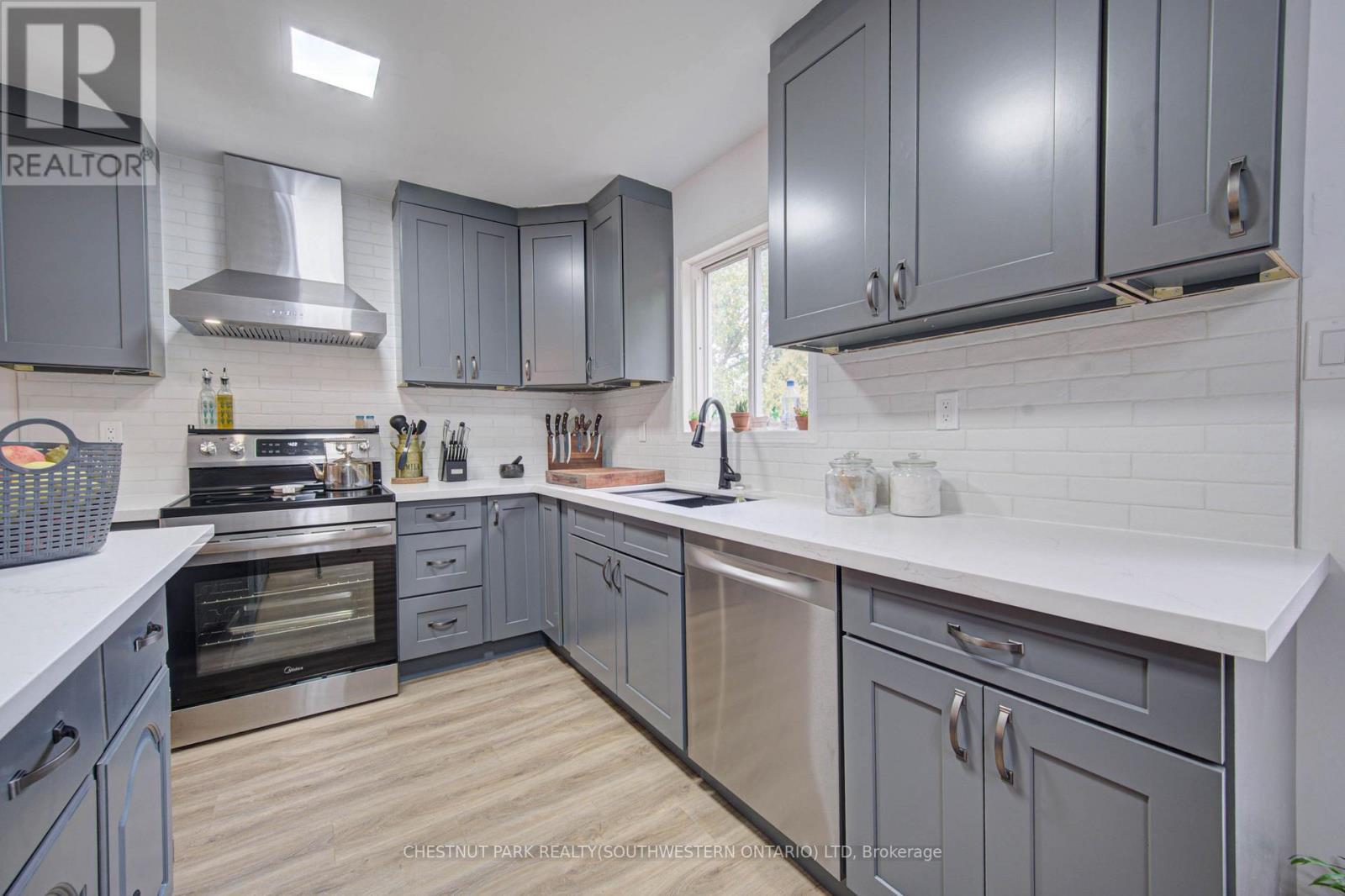 317 Christopher Drive, Cambridge, ON