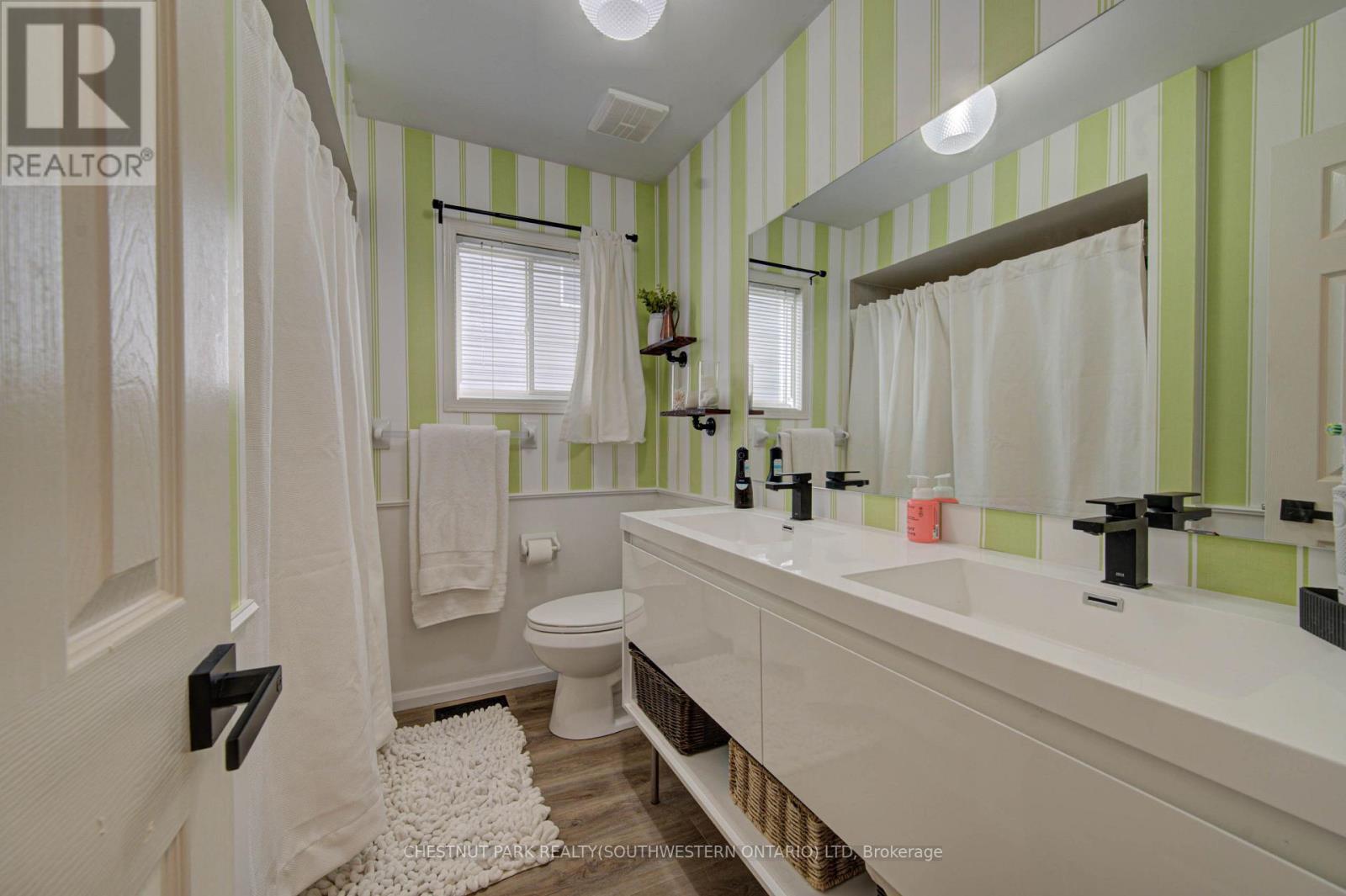 317 Christopher Drive, Cambridge, ON