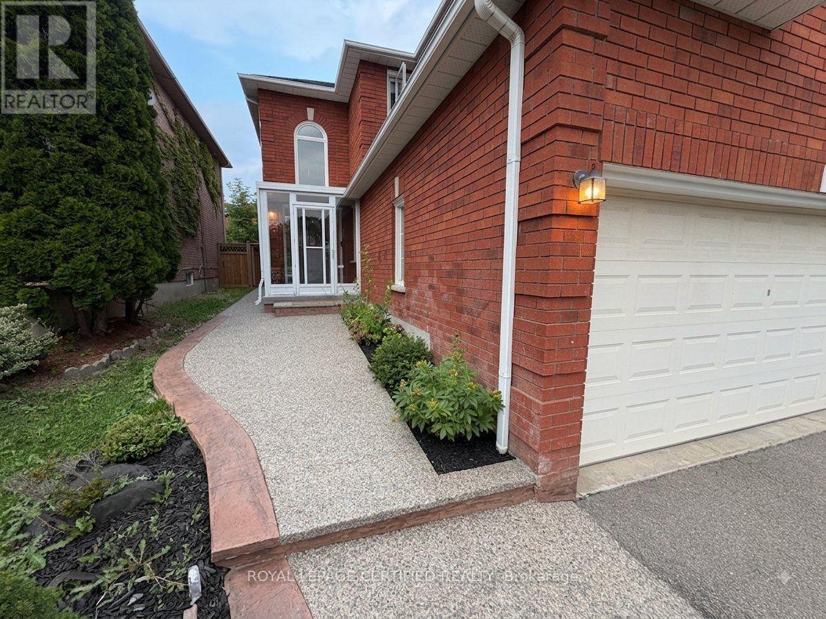5967 Cherrywood Place, Mississauga, ON