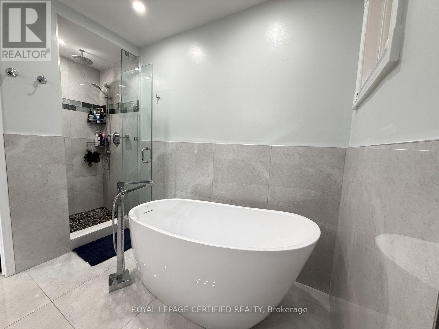 5967 Cherrywood Place, Mississauga, ON