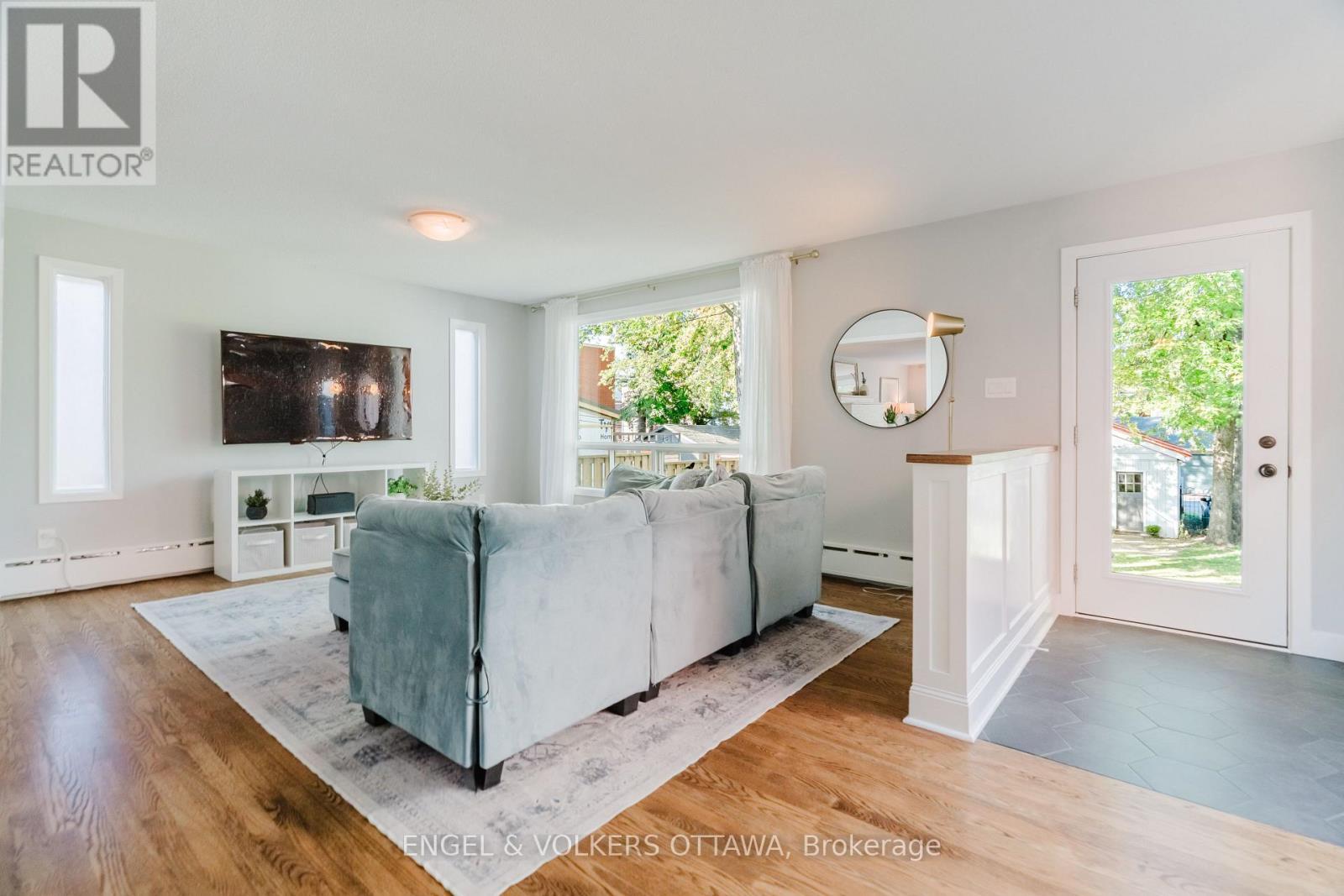 198 Stanley Avenue, Ottawa, ON