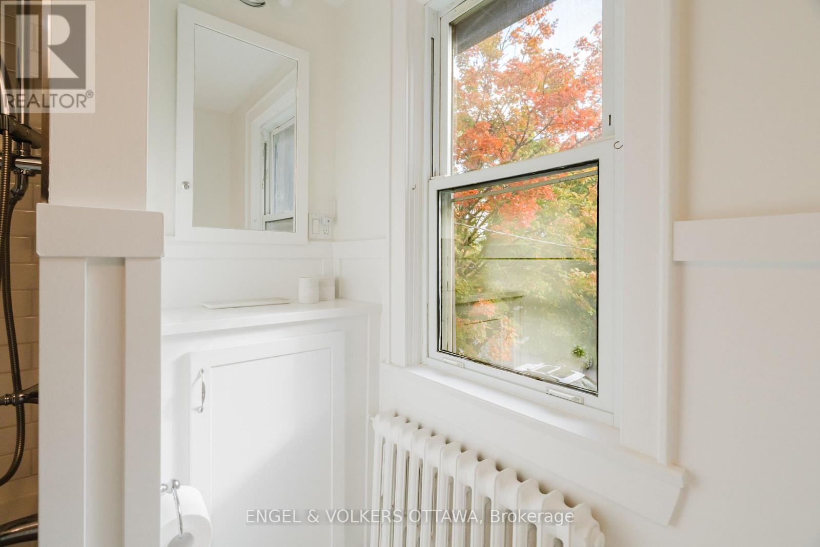 198 Stanley Avenue, Ottawa, ON