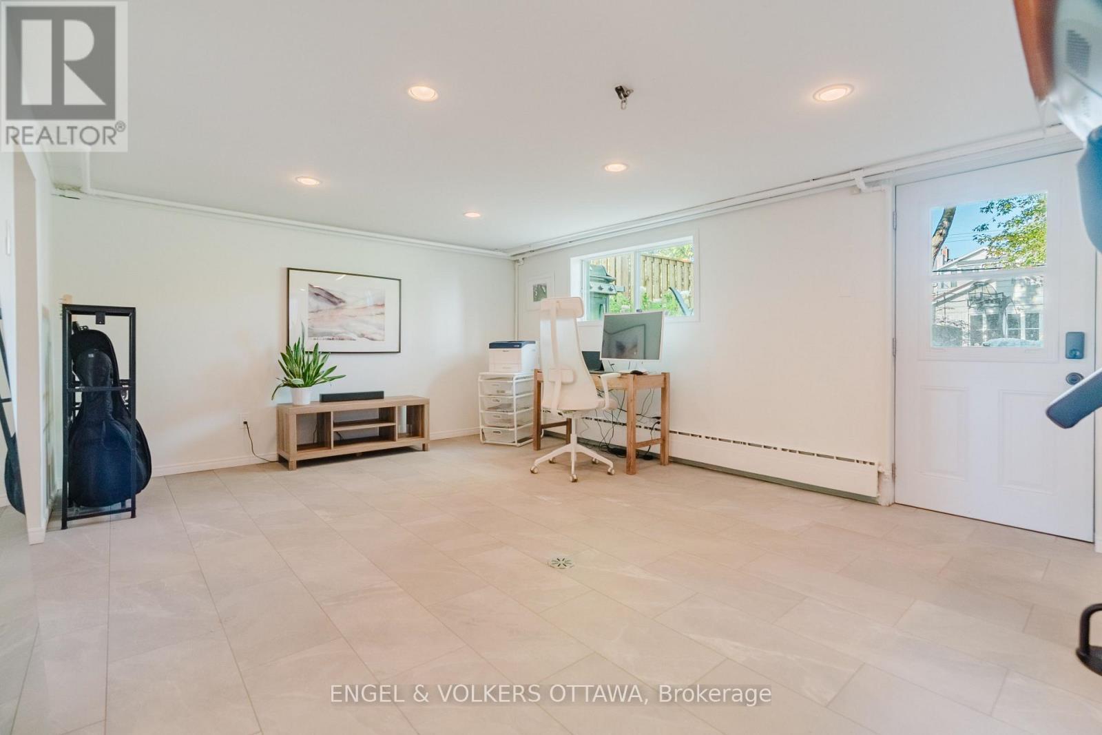 198 Stanley Avenue, Ottawa, ON