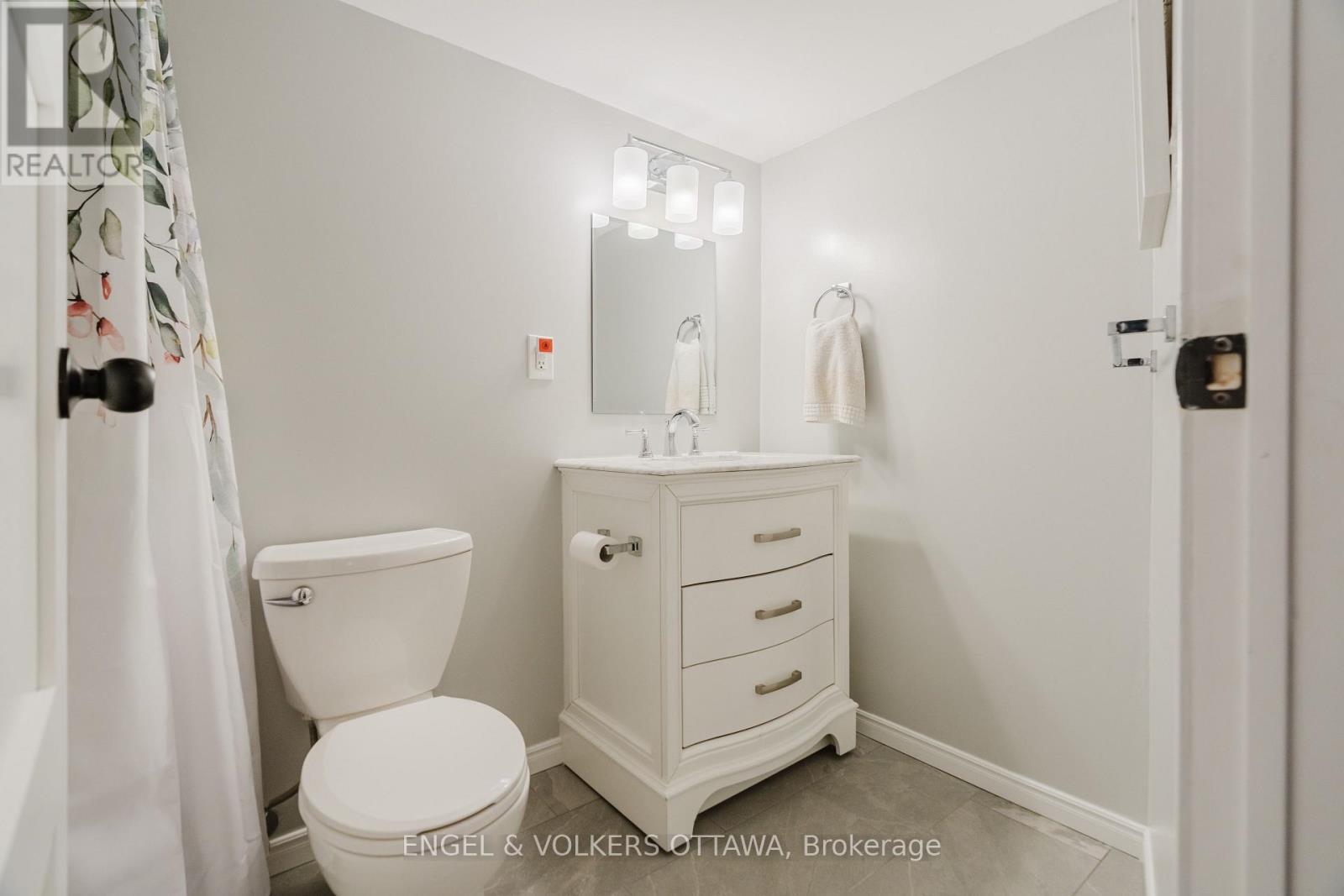 198 Stanley Avenue, Ottawa, ON