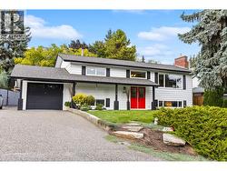 1866 Large Avenue Kelowna, BC V1P 1L5