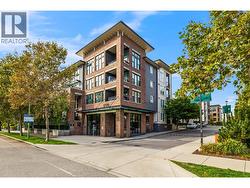 1770 Richter Street Unit# PH 18 Kelowna, BC V1Y 0E6
