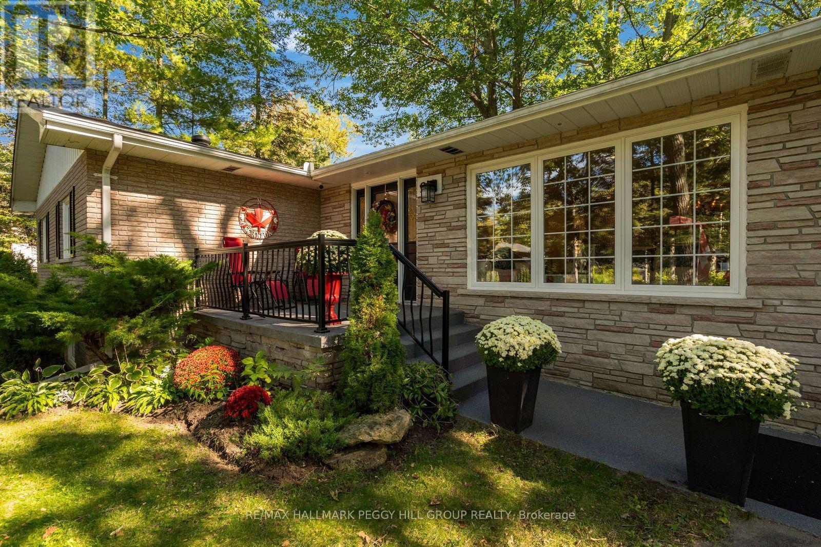 9 Cabell Road, Tiny, ON