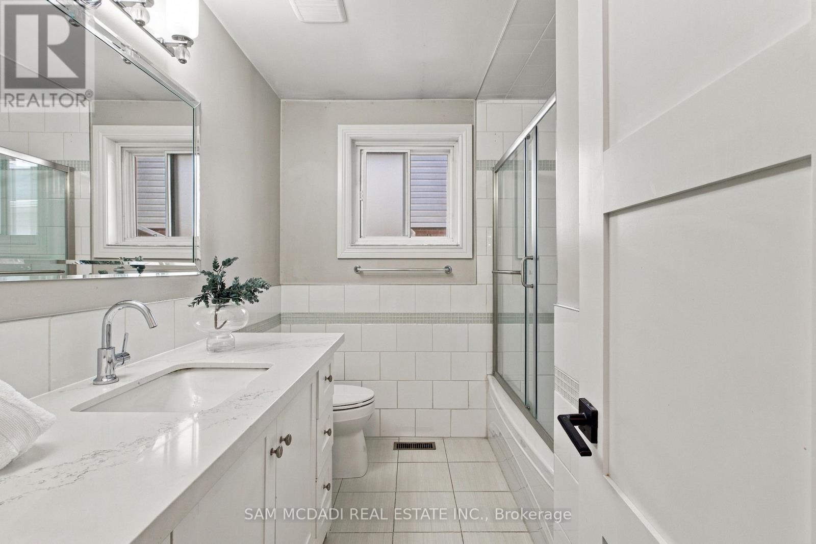 1357 Saginaw Crescent, Mississauga, ON