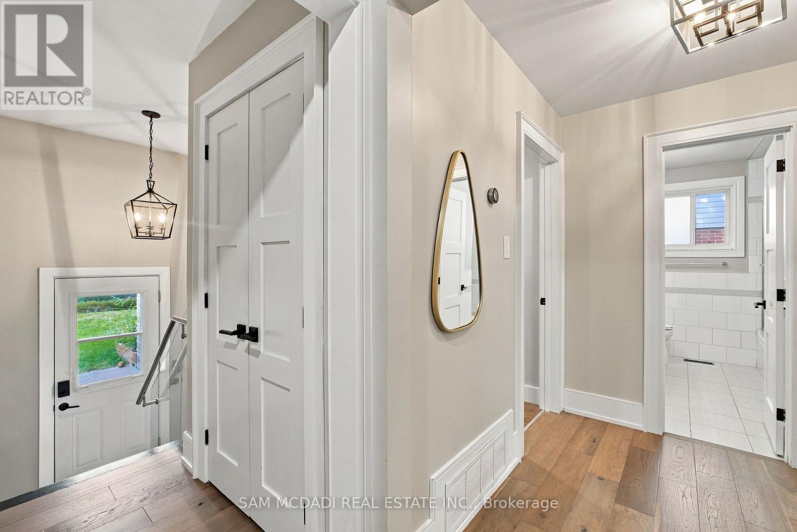 1357 Saginaw Crescent, Mississauga, ON