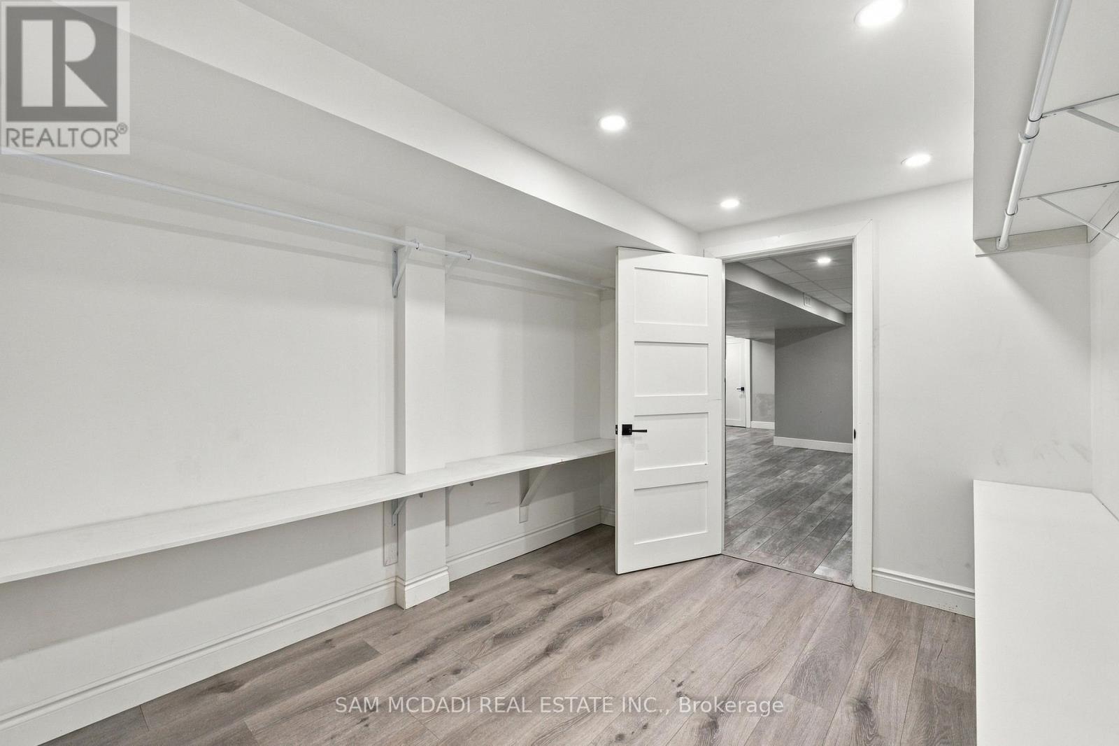 1357 Saginaw Crescent, Mississauga, ON