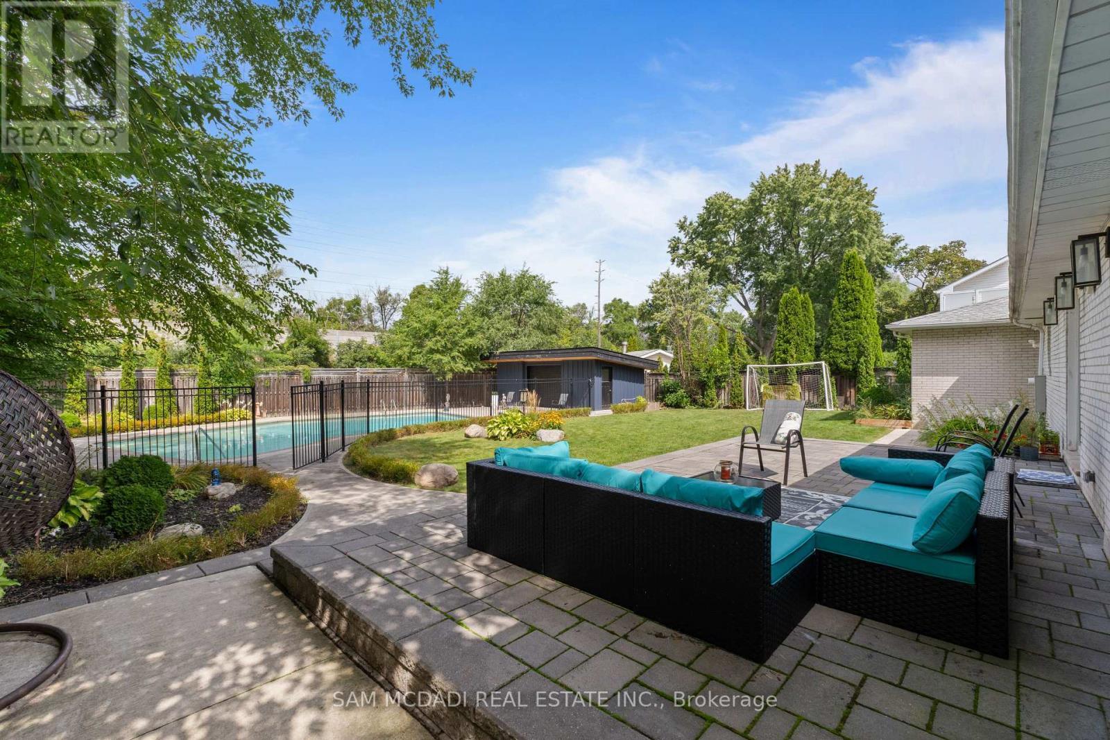 1357 Saginaw Crescent, Mississauga, ON
