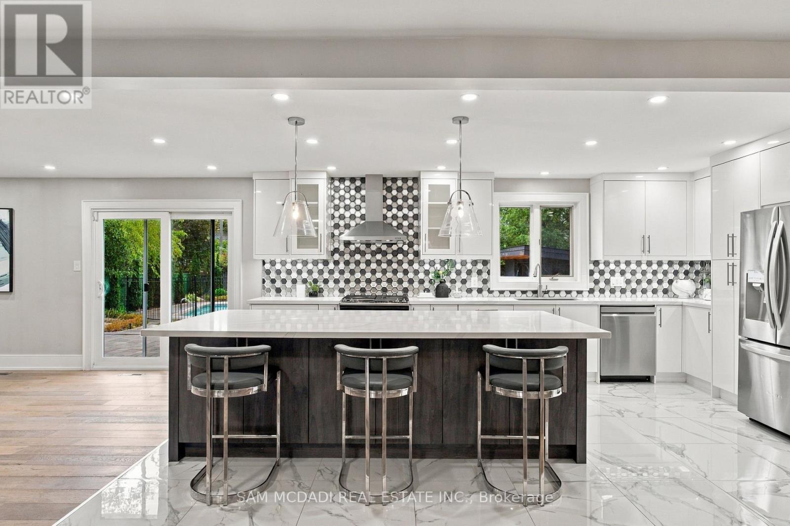 1357 Saginaw Crescent, Mississauga, ON